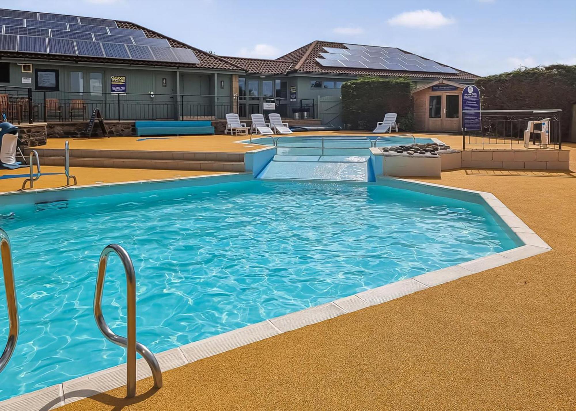 במבורג Waren Caravan Park מראה חיצוני תמונה